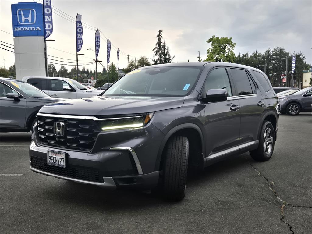 used 2023 Honda Pilot car, priced at $39,888