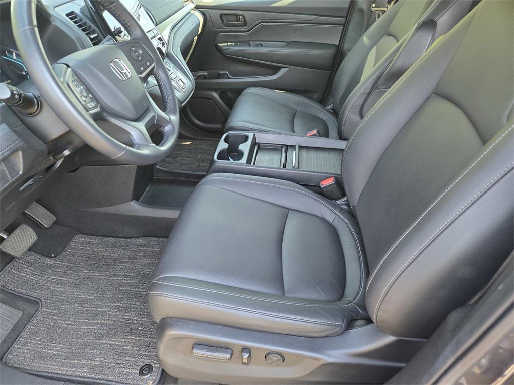 used 2024 Honda Odyssey car, priced at $41,888