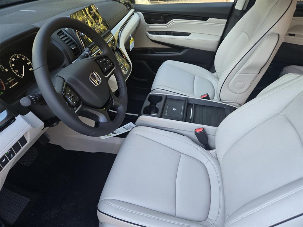 new 2026 Honda Odyssey car, priced at $46,990