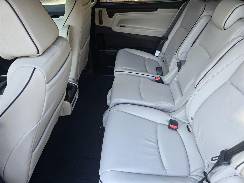 new 2026 Honda Odyssey car, priced at $46,990