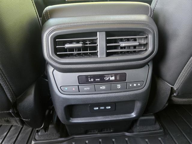 used 2025 Honda Pilot car, priced at $42,555