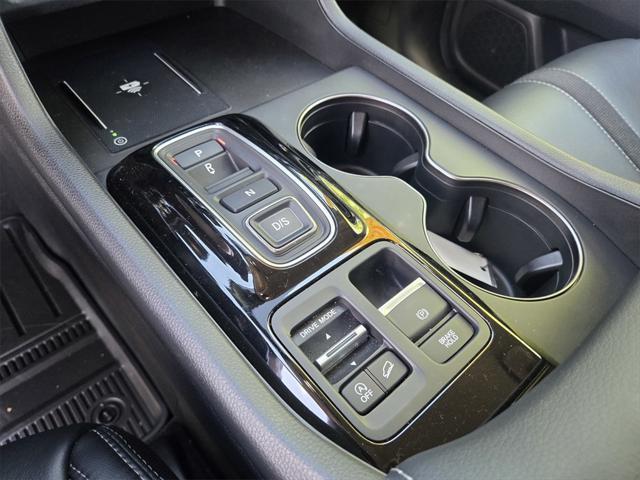 used 2025 Honda Pilot car, priced at $42,555