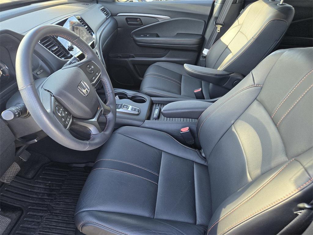 used 2022 Honda Passport car, priced at $36,498