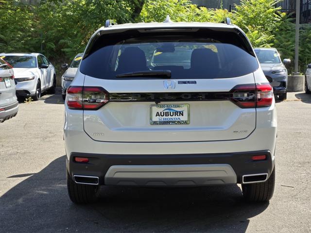 new 2025 Honda Pilot car, priced at $52,885