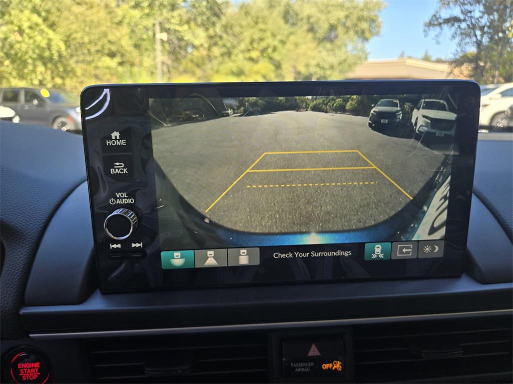 new 2025 Honda Pilot car, priced at $49,095