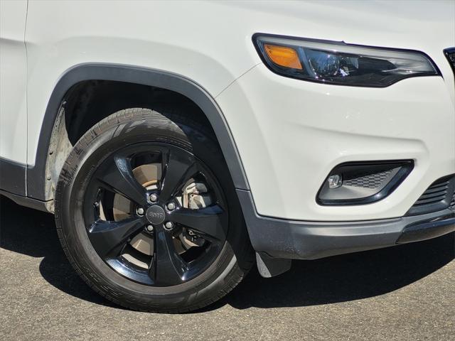 used 2019 Jeep Cherokee car, priced at $14,977