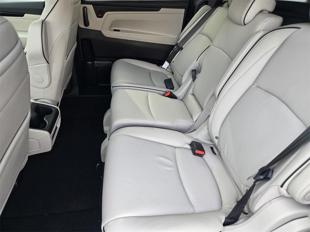 new 2026 Honda Odyssey car, priced at $46,990