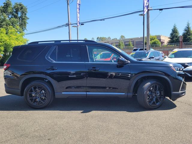 new 2025 Honda Pilot car, priced at $50,850