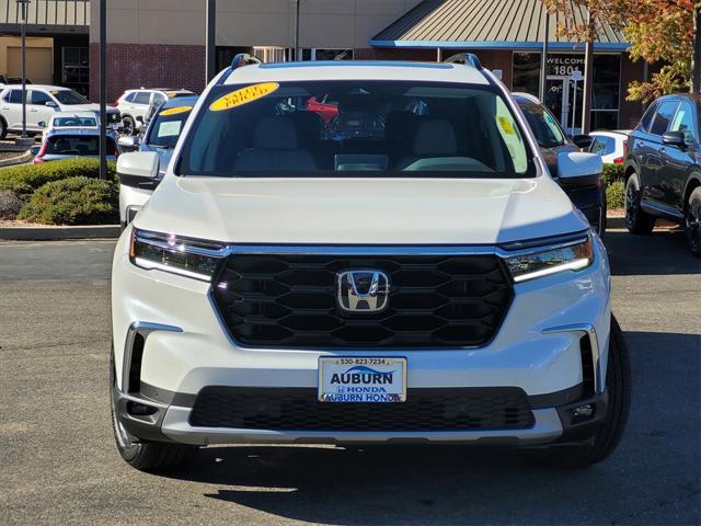 new 2025 Honda Pilot car, priced at $49,505