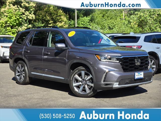 new 2025 Honda Pilot car, priced at $52,430