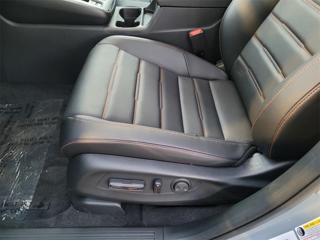 new 2025 Honda CR-V Hybrid car, priced at $39,800