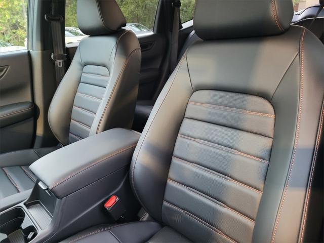 new 2025 Honda CR-V Hybrid car, priced at $39,800