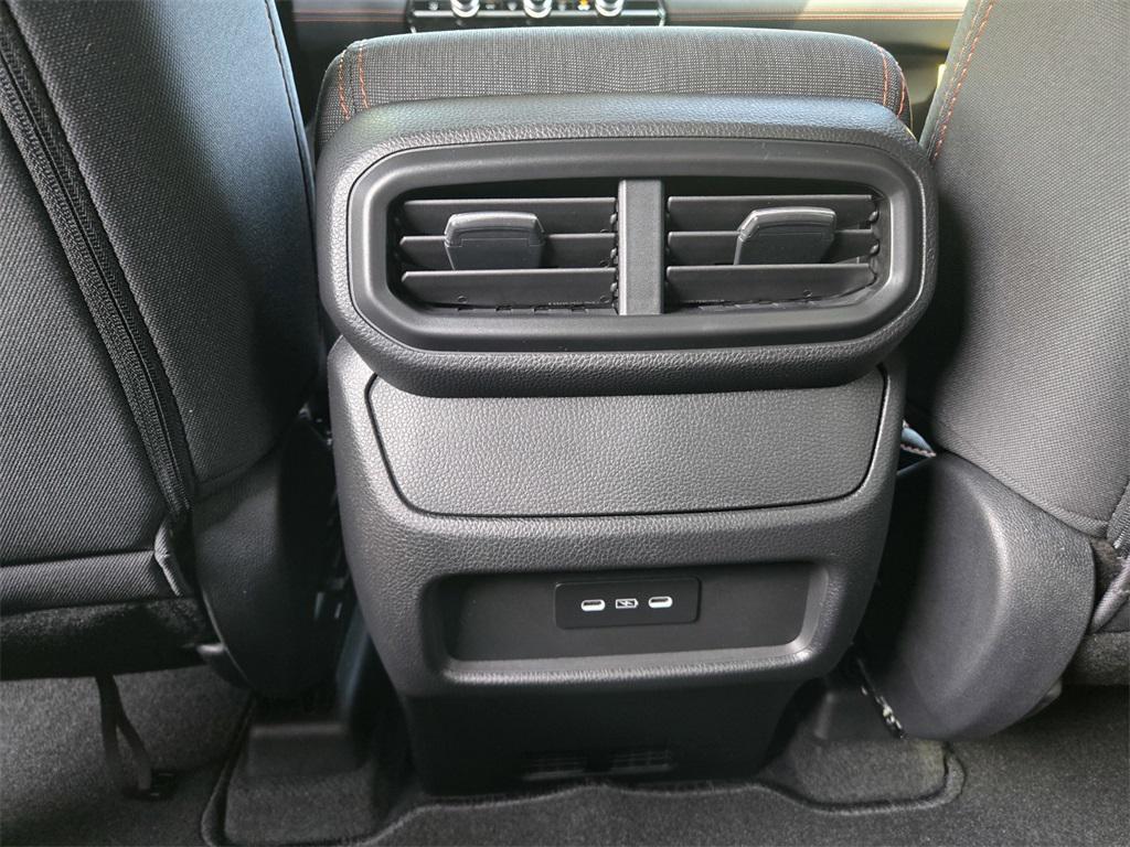 new 2025 Honda Pilot car, priced at $44,250