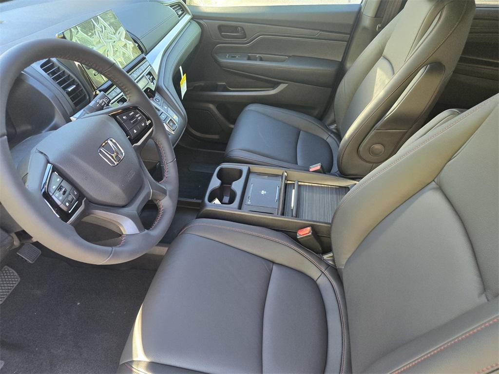 new 2026 Honda Odyssey car, priced at $43,845