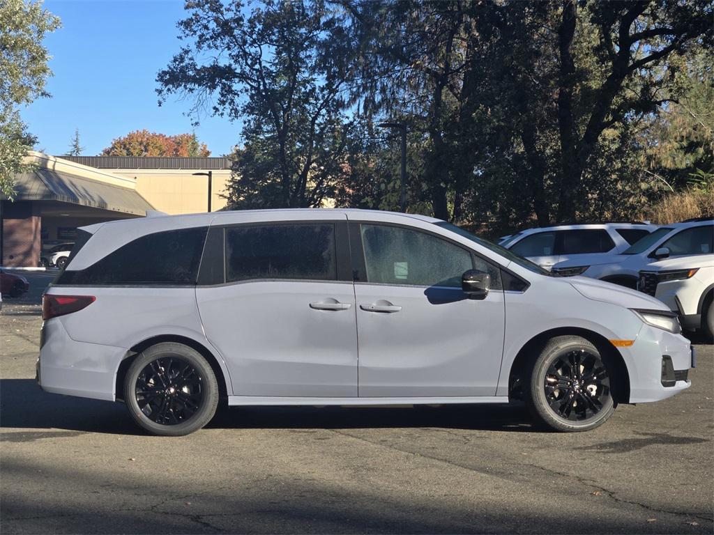 new 2026 Honda Odyssey car, priced at $43,845