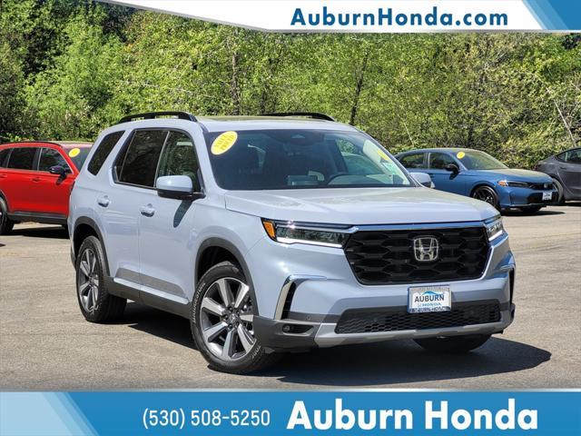 new 2025 Honda Pilot car, priced at $51,505