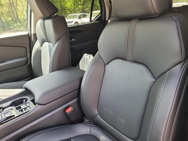 new 2025 Honda Pilot car, priced at $51,505