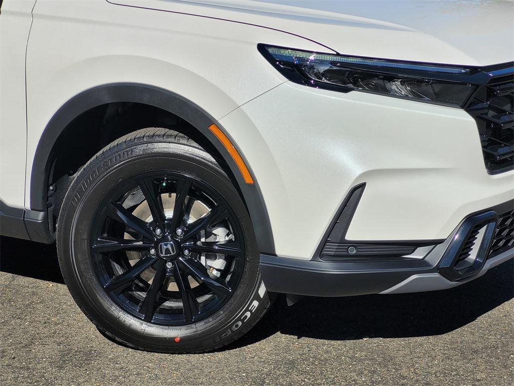new 2025 Honda CR-V Hybrid car, priced at $39,800