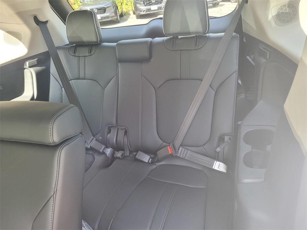 new 2025 Honda Pilot car, priced at $52,885