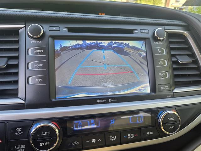 used 2014 Toyota Highlander car, priced at $17,988