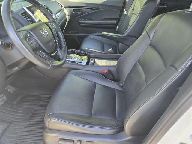 used 2017 Honda Pilot car, priced at $23,777