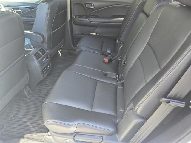 used 2017 Honda Pilot car, priced at $23,777