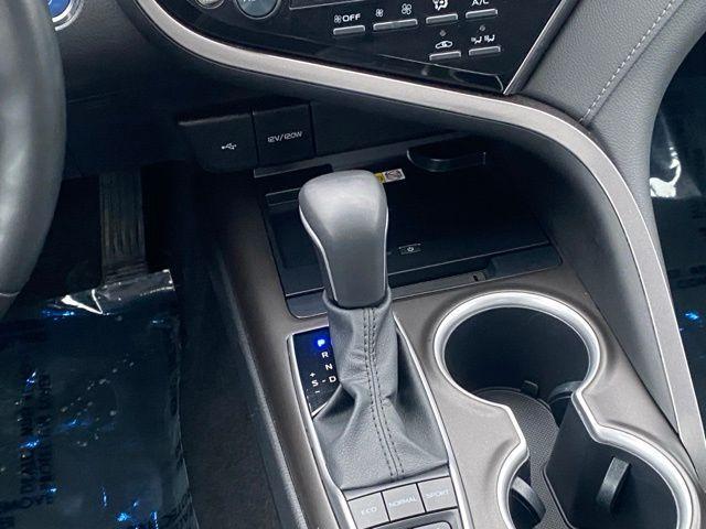 used 2024 Toyota Camry Hybrid car, priced at $32,988