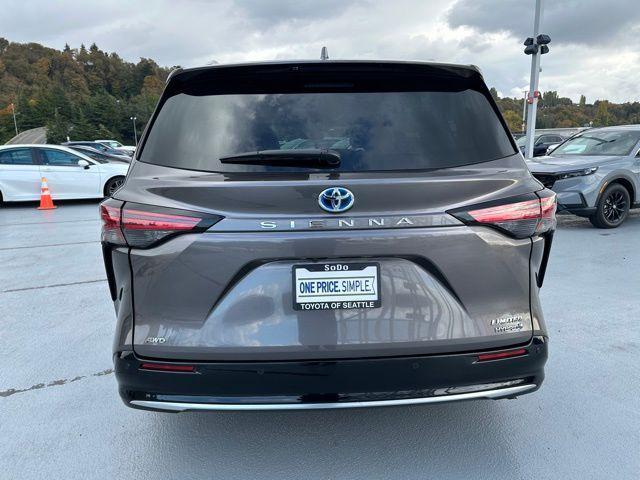 used 2022 Toyota Sienna car, priced at $51,922