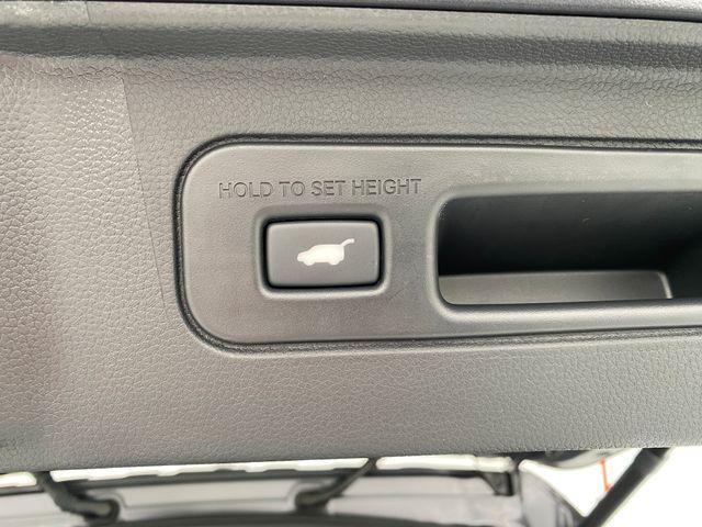 new 2025 Honda Pilot car, priced at $46,550