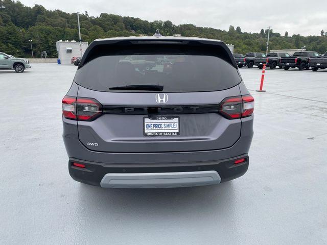 new 2025 Honda Pilot car, priced at $46,550