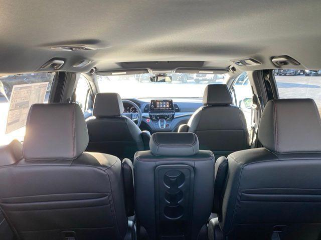 new 2026 Honda Odyssey car, priced at $43,377