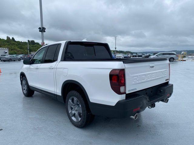 new 2025 Honda Ridgeline car, priced at $45,999
