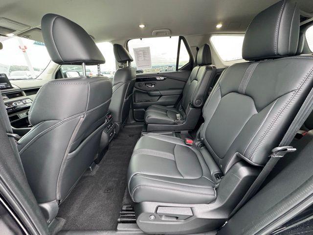 used 2023 Honda Pilot car, priced at $39,723