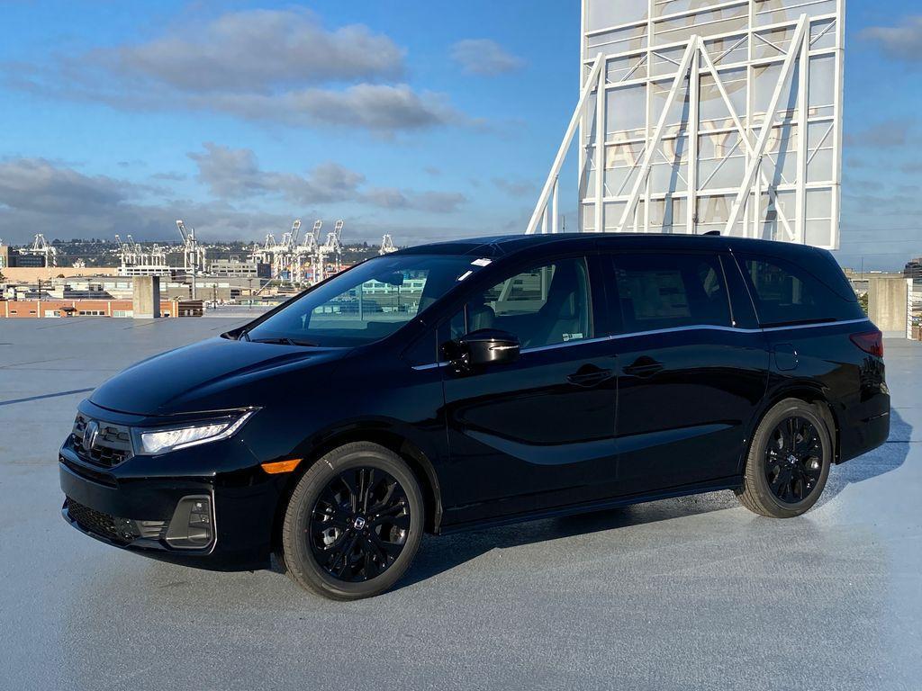 new 2026 Honda Odyssey car, priced at $44,299