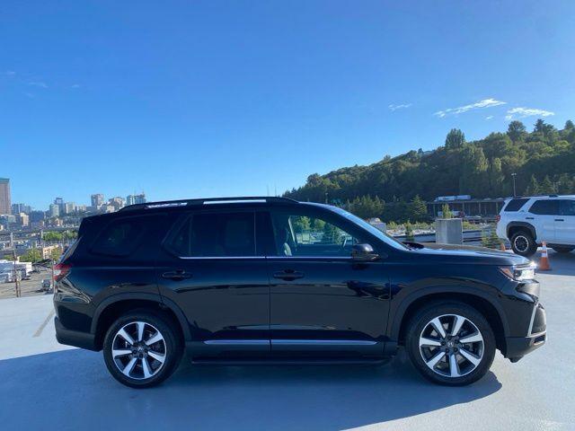 used 2023 Honda Pilot car, priced at $47,988