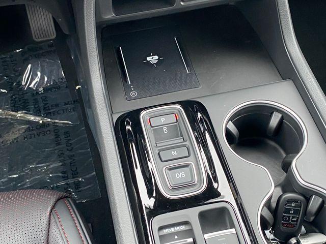 new 2025 Honda Pilot car, priced at $54,799