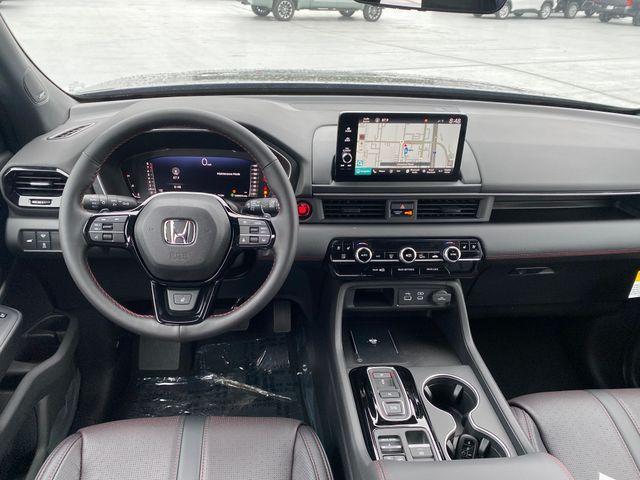new 2025 Honda Pilot car, priced at $54,799