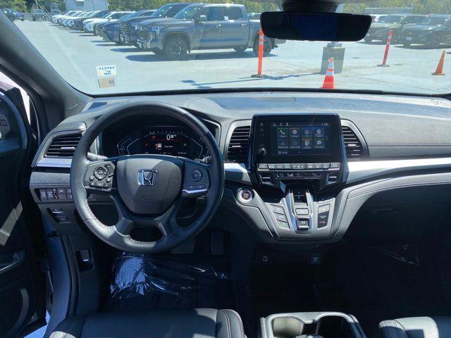 used 2024 Honda Odyssey car, priced at $41,988