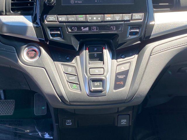 used 2024 Honda Odyssey car, priced at $41,988
