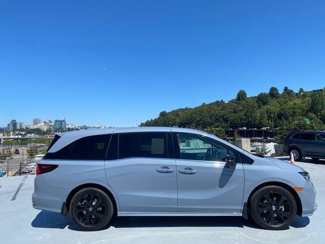 used 2024 Honda Odyssey car, priced at $41,988