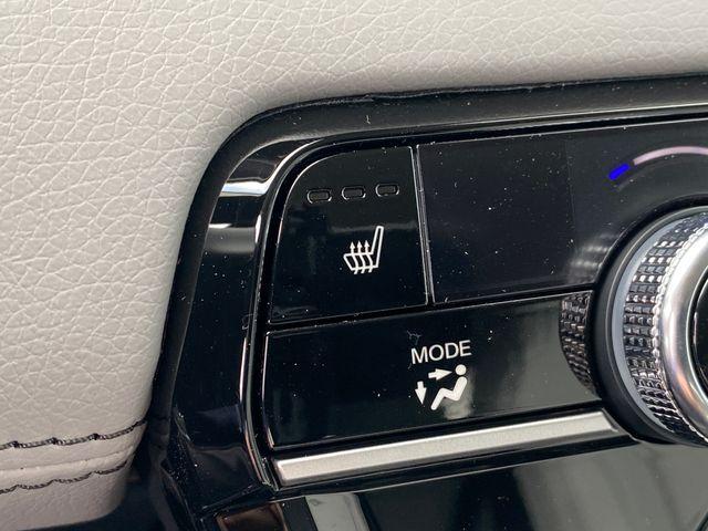 new 2025 Honda Pilot car, priced at $45,499