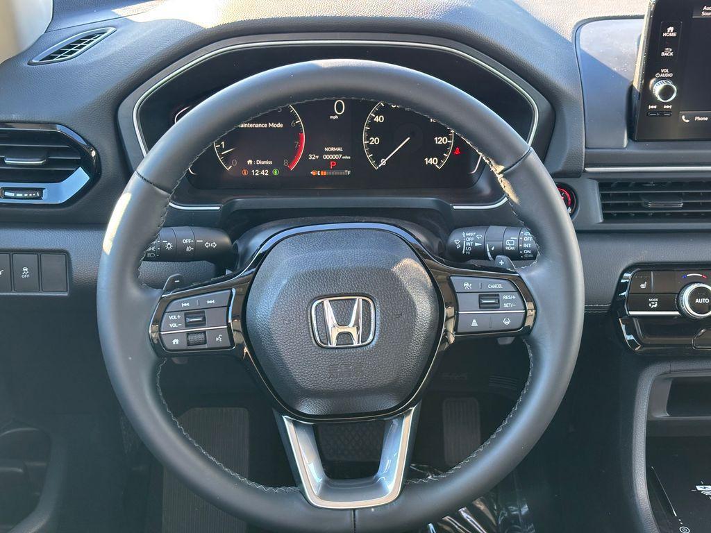 new 2025 Honda Pilot car, priced at $47,780