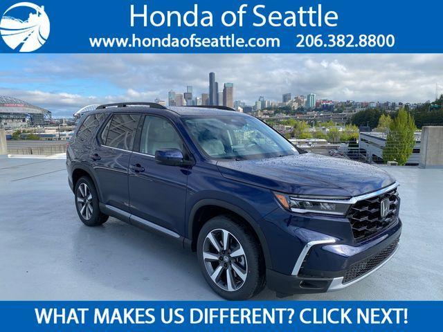 new 2025 Honda Pilot car, priced at $49,699