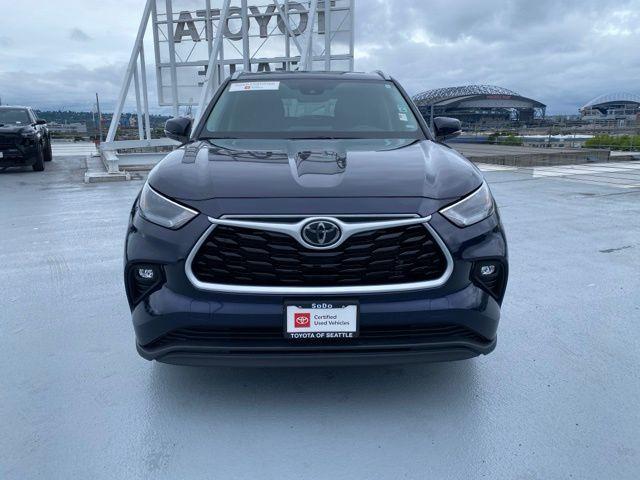 used 2023 Toyota Highlander car, priced at $37,988