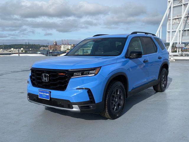 new 2025 Honda Pilot car, priced at $49,399