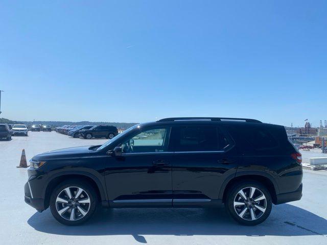 used 2023 Honda Pilot car, priced at $44,988