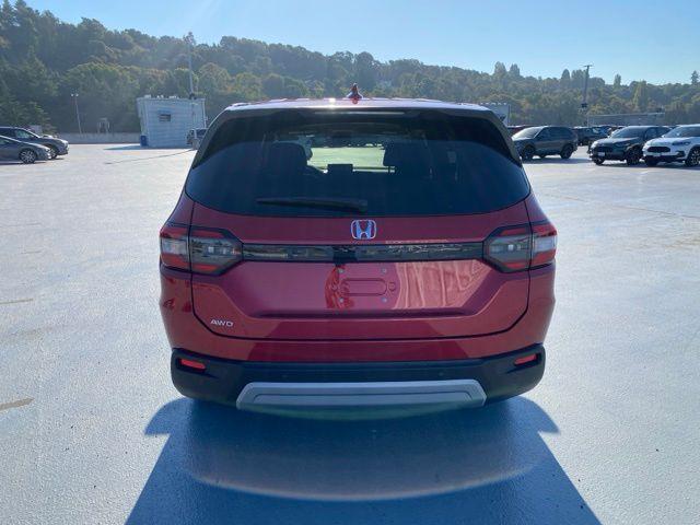 new 2025 Honda Pilot car, priced at $46,377