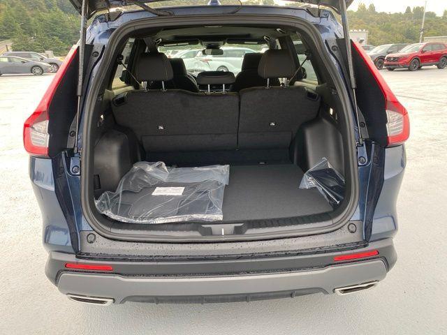 new 2026 Honda CR-V Hybrid car, priced at $37,499