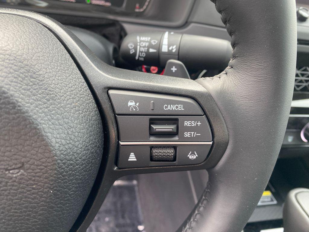 new 2025 Honda Accord Hybrid car, priced at $35,377