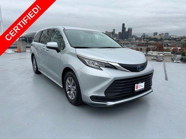 used 2021 Toyota Sienna car, priced at $35,280